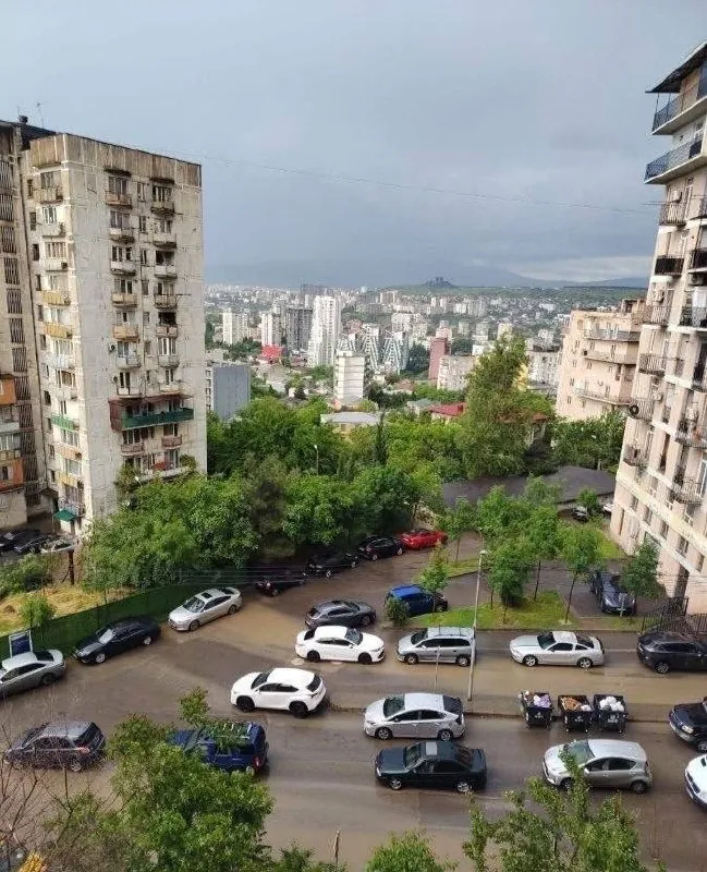 Квартира 55 м² с 2 комнатами в Сабуртало 6