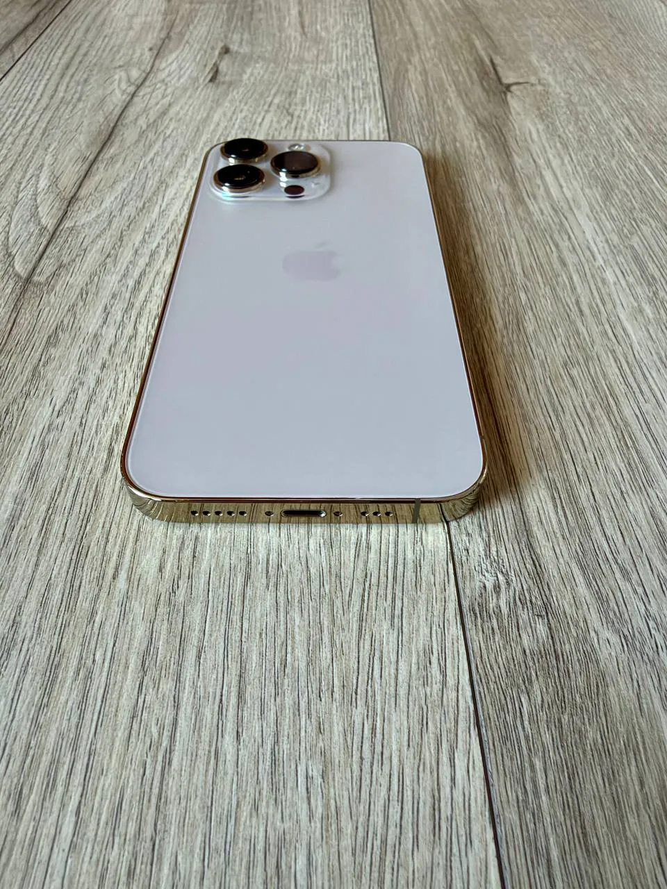 IPhone 13 Pro 128 GB с потёртостями 2