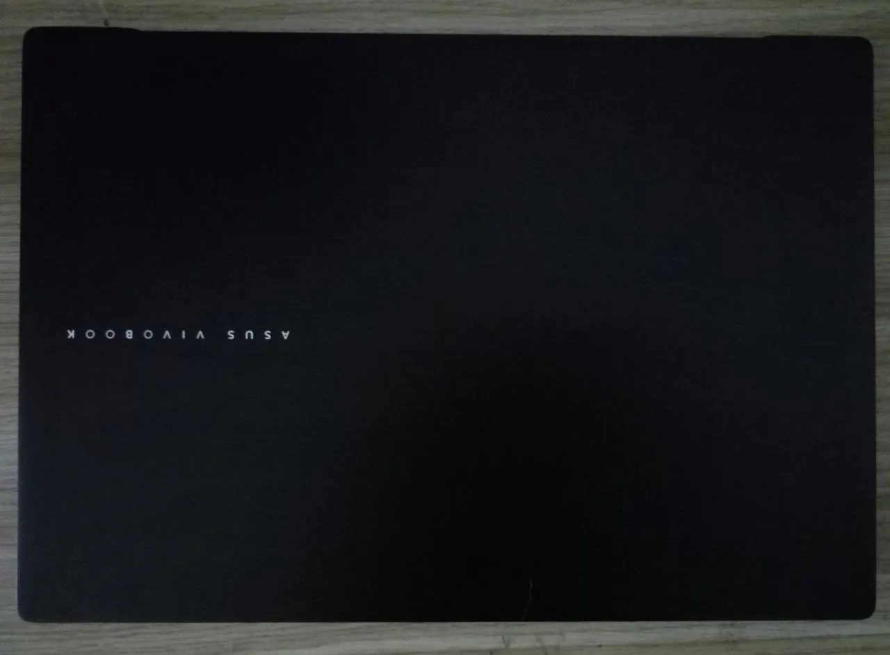 Ноутбук Asus Vivobook S15 OLED на Core Ultra 5 4