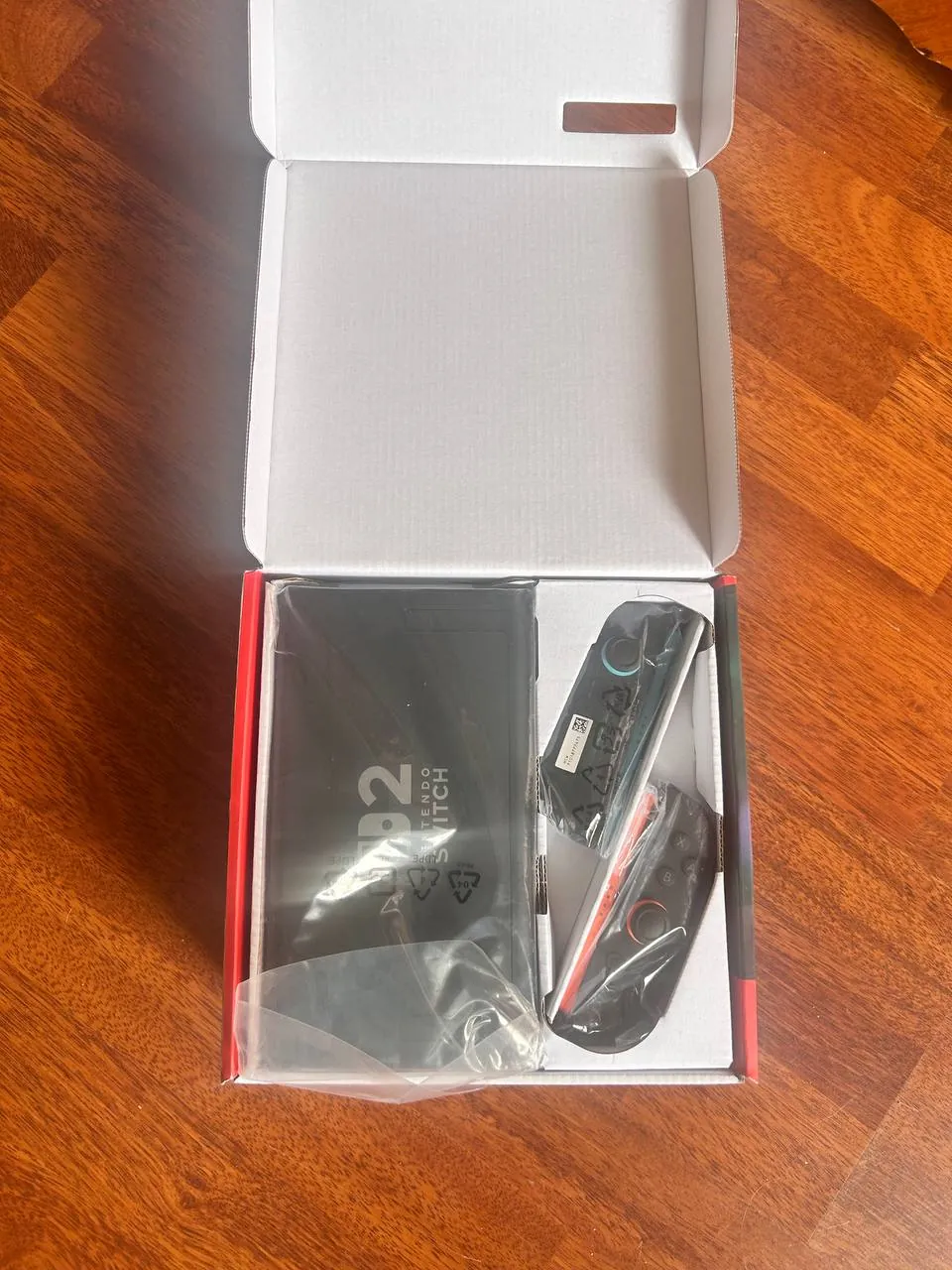 Игровая приставка Nintendo Switch 2, полный комплект 3