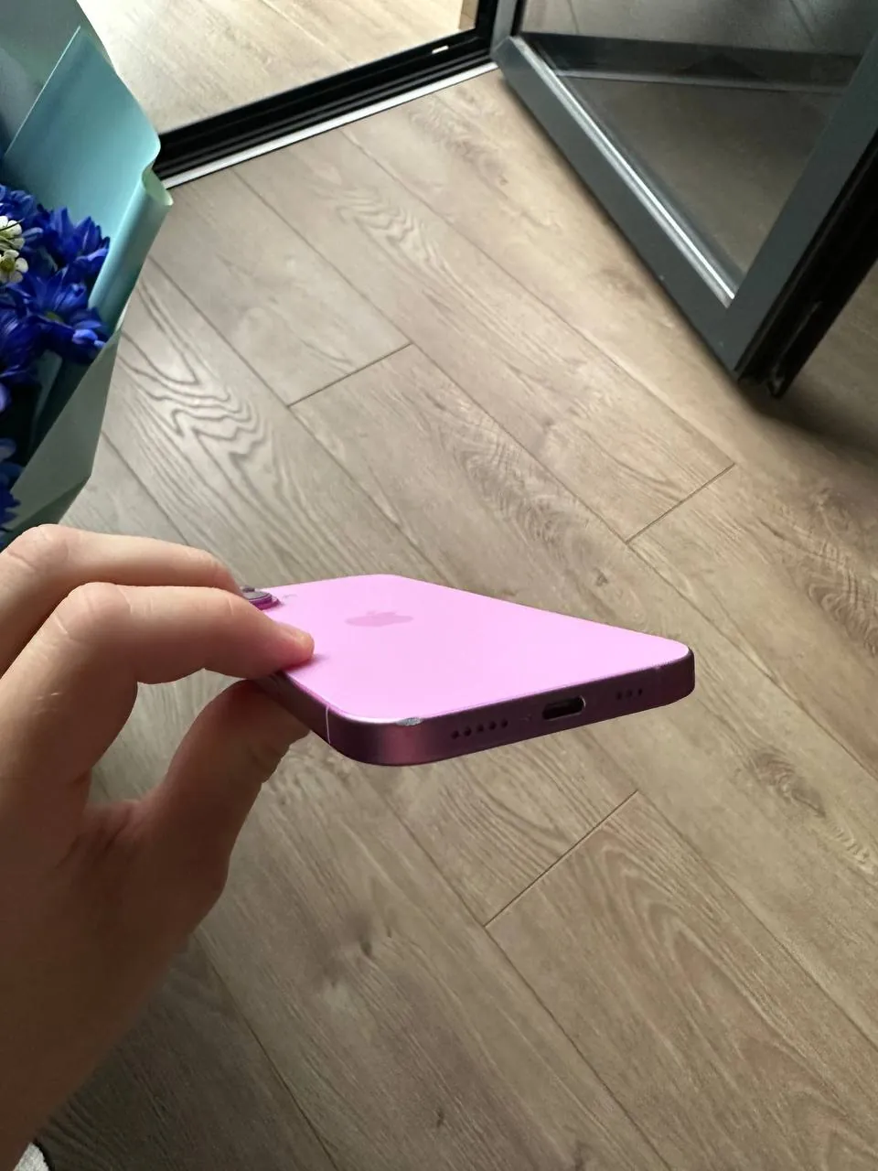 IPhone 16 256 ГБ 3