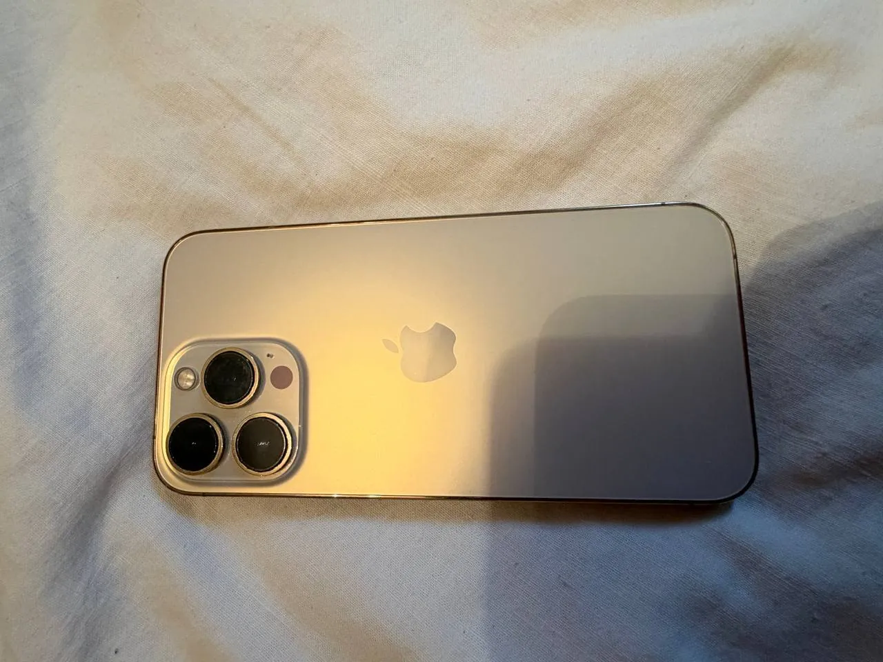 IPhone 13 Pro 128 ГБ золотой 5