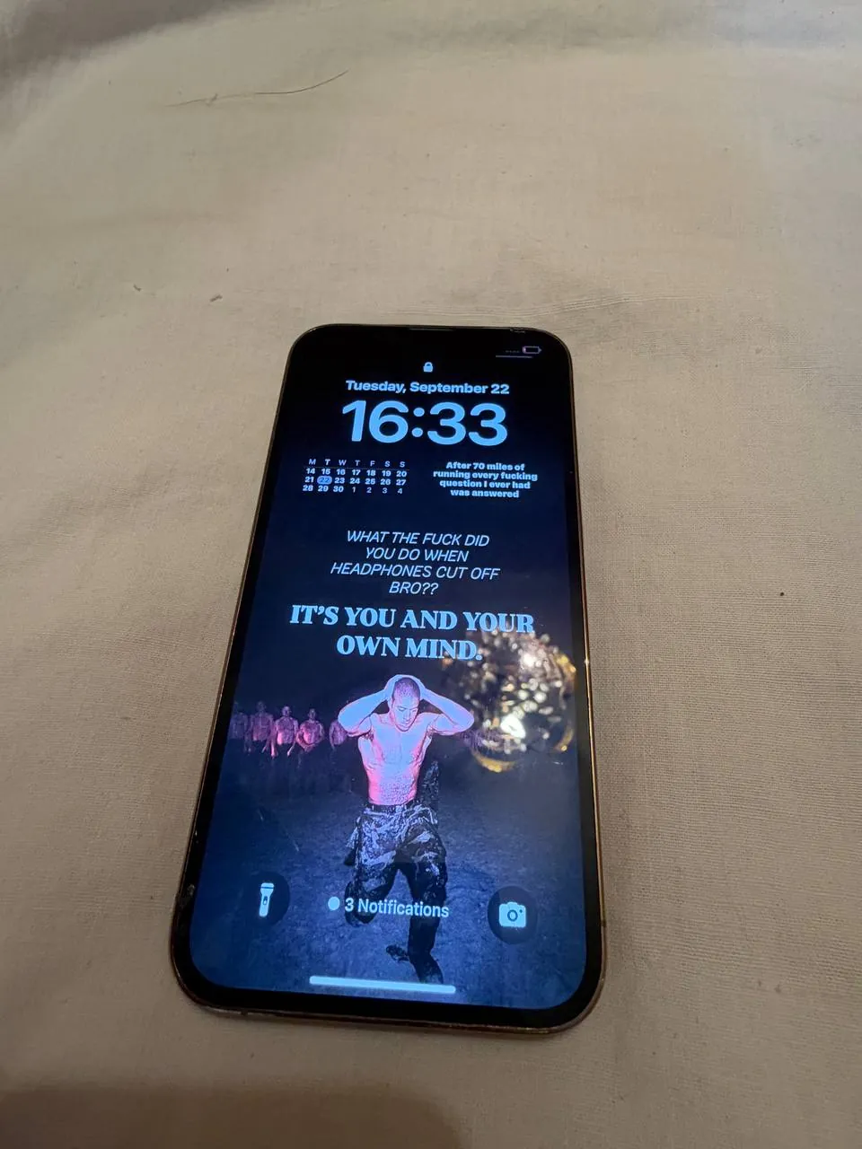 IPhone 13 Pro 128 ГБ золотой 10