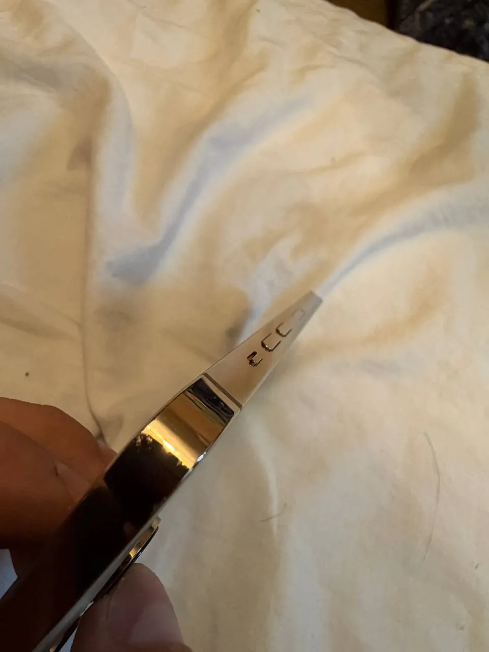 IPhone 13 Pro 128 ГБ золотой 7