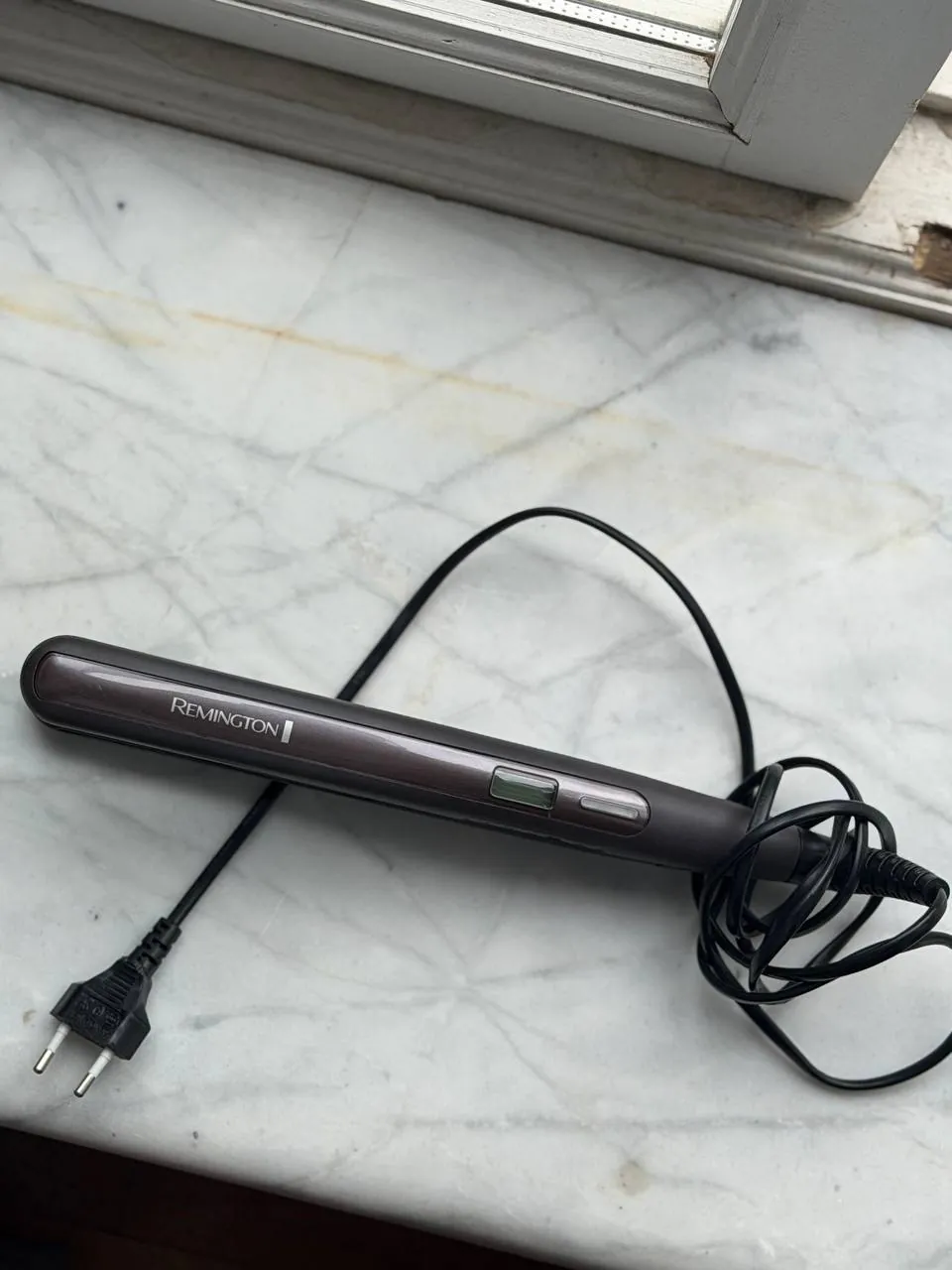 Выпрямитель для волос Remington S6505 1