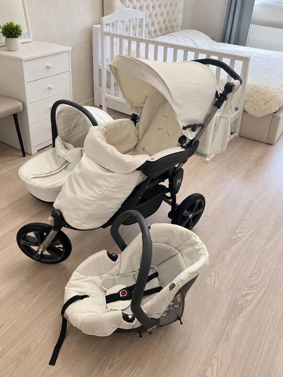 Коляска CAM Cortina X3 Tris Evolution 3в1 1