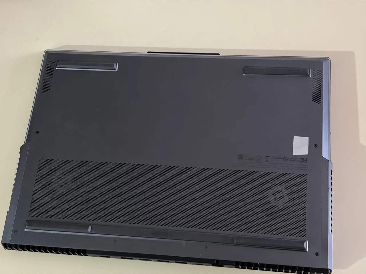 Игровой ноутбук Lenovo Legion 7 с RTX 3070 7