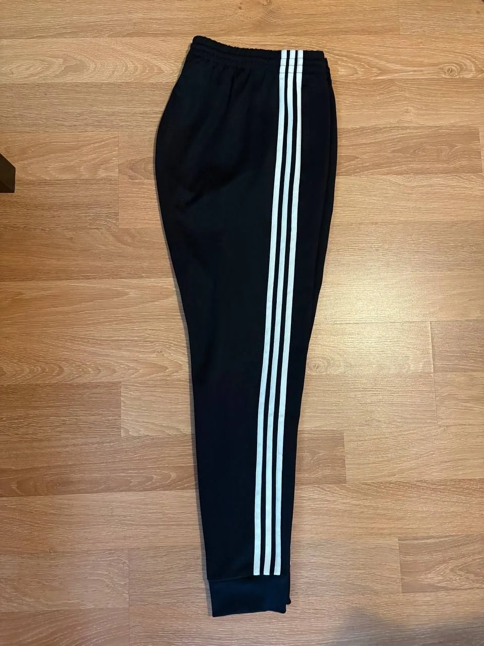 Спортивные штаны Adidas SST TP новые 2