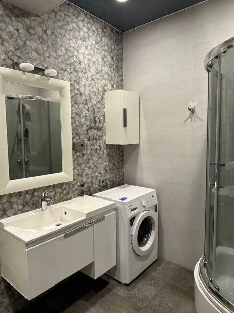 Квартира 90 м² с 2 санузлами в Сабуртало 8