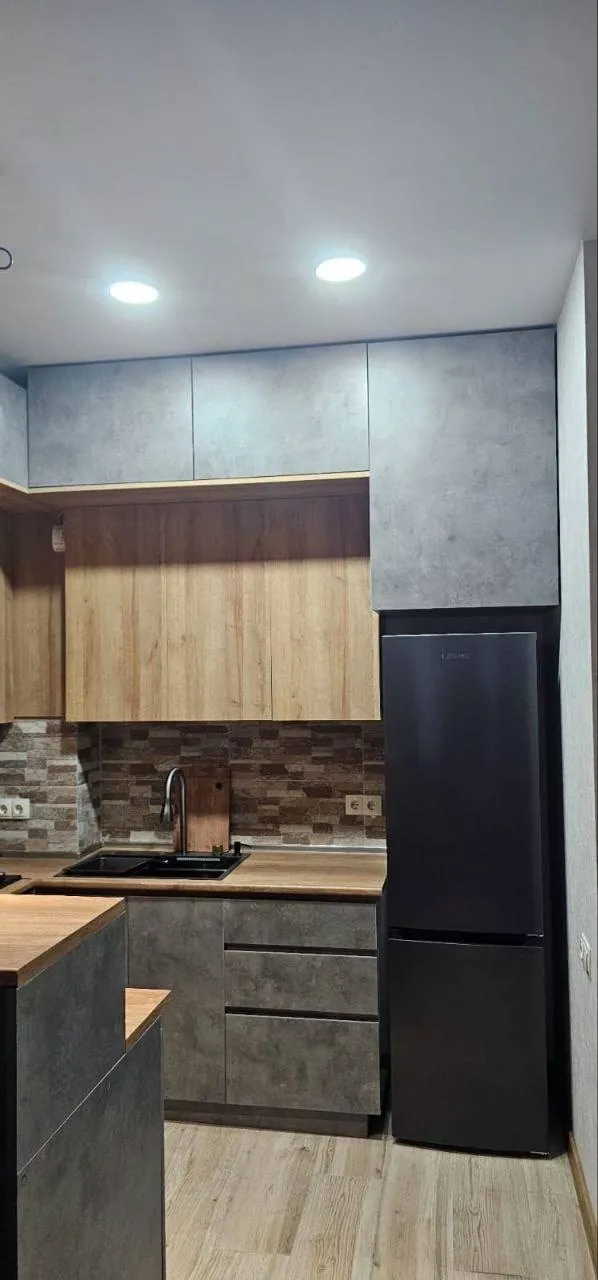 Квартира 55 м² с 2 комнатами в Глдани 8