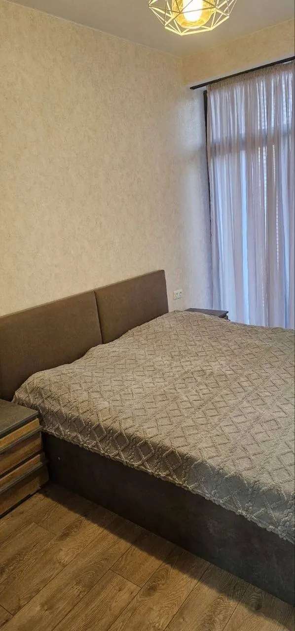 Квартира 55 м² с 2 комнатами в Глдани 1