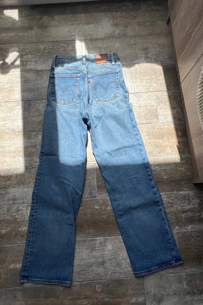 Джинсы Levi's Ribcage Straight 2