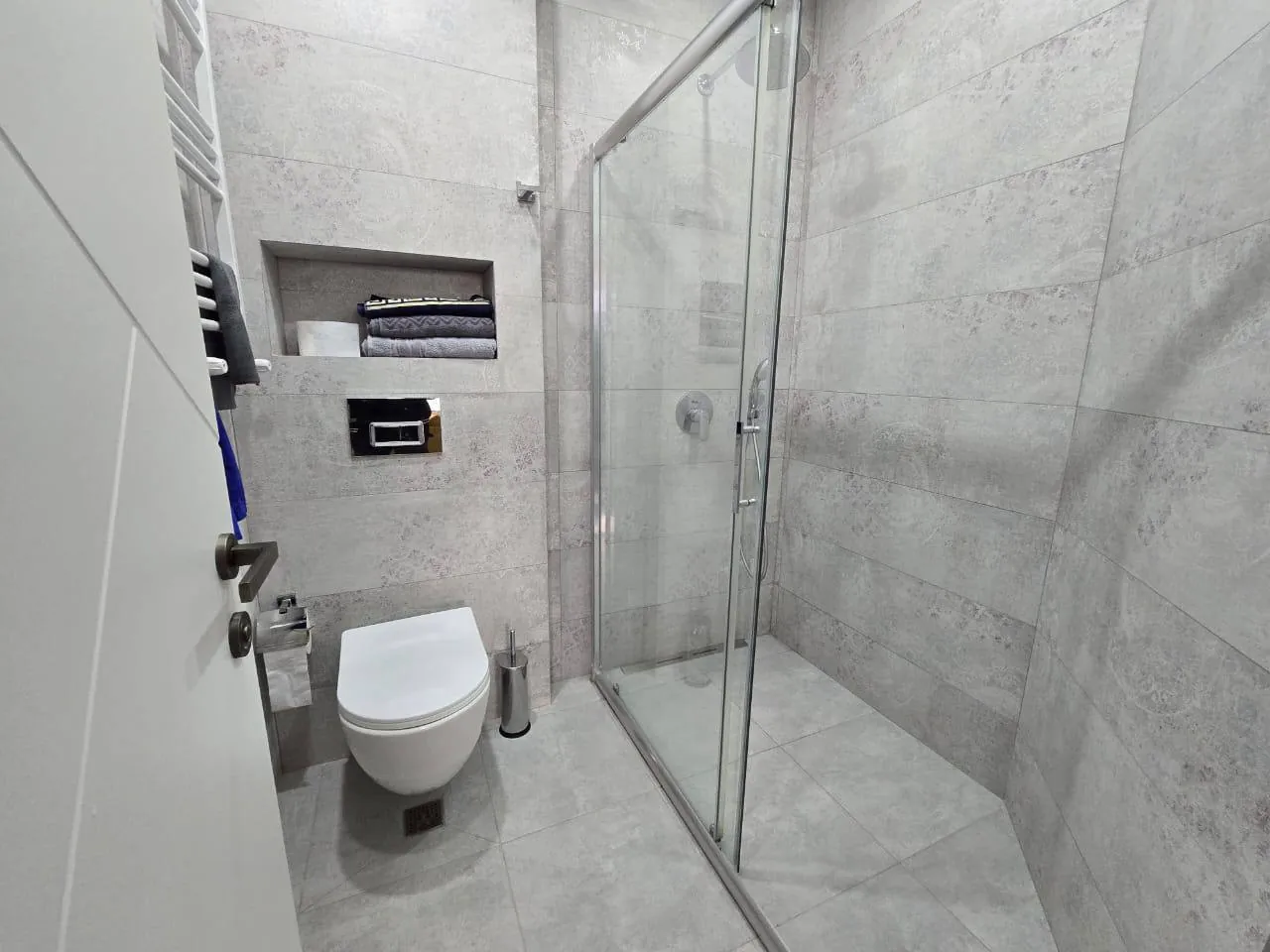 Квартира 65 м² с 2 спальнями в Батуми 9