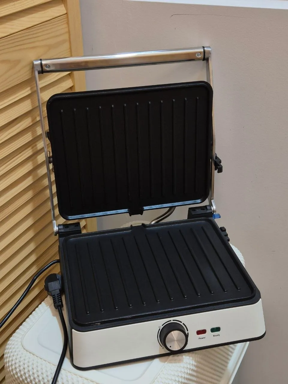 Контактный гриль Westinghouse Retro 2200W 2