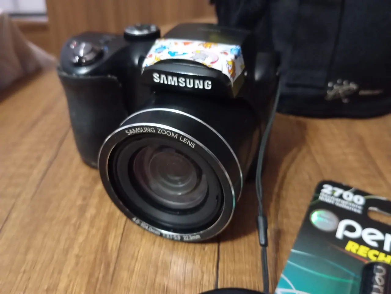 Фотоаппарат Samsung WB100 с сумкой и зарядкой 3