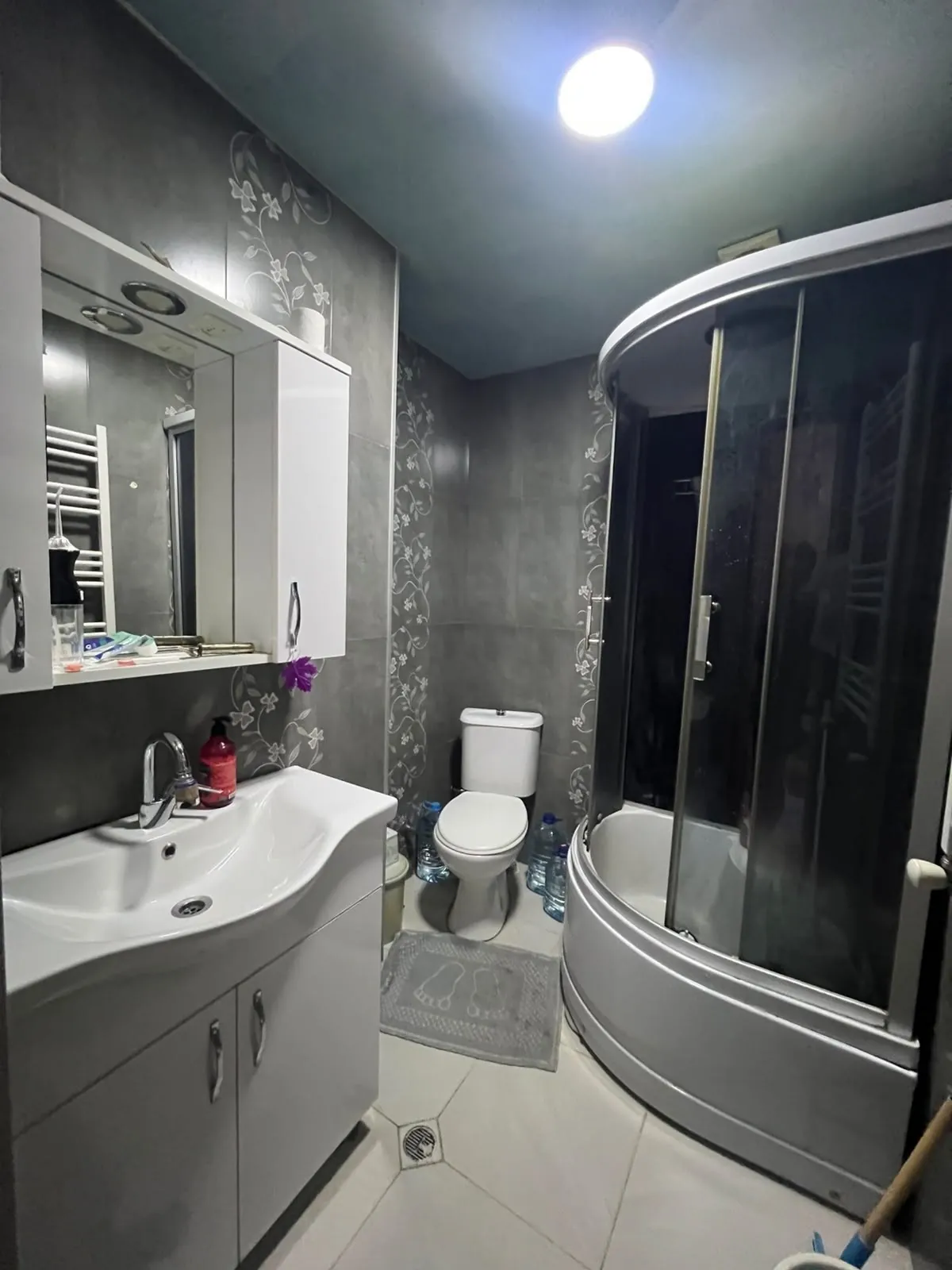 Квартира 60 м² с 2 спальнями на Багратиони 3