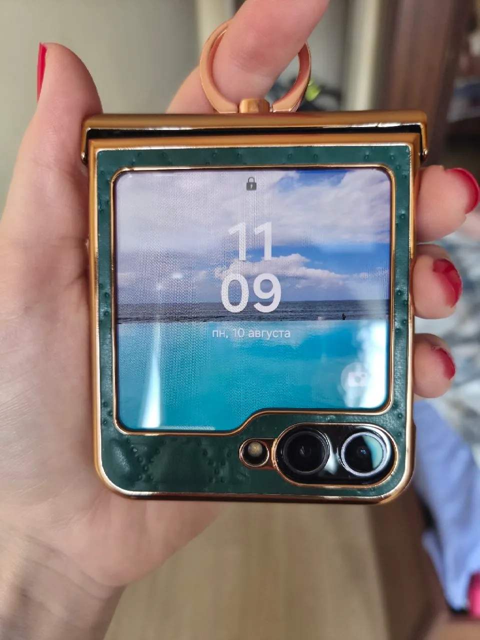 Samsung Galaxy Z Flip 5 256 ГБ 2