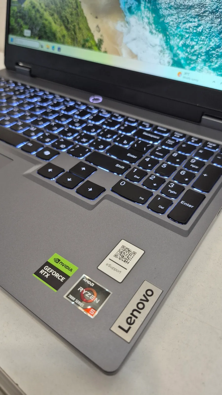 Игровой ноутбук Lenovo LOQ 15ARP9 RTX 4050 2