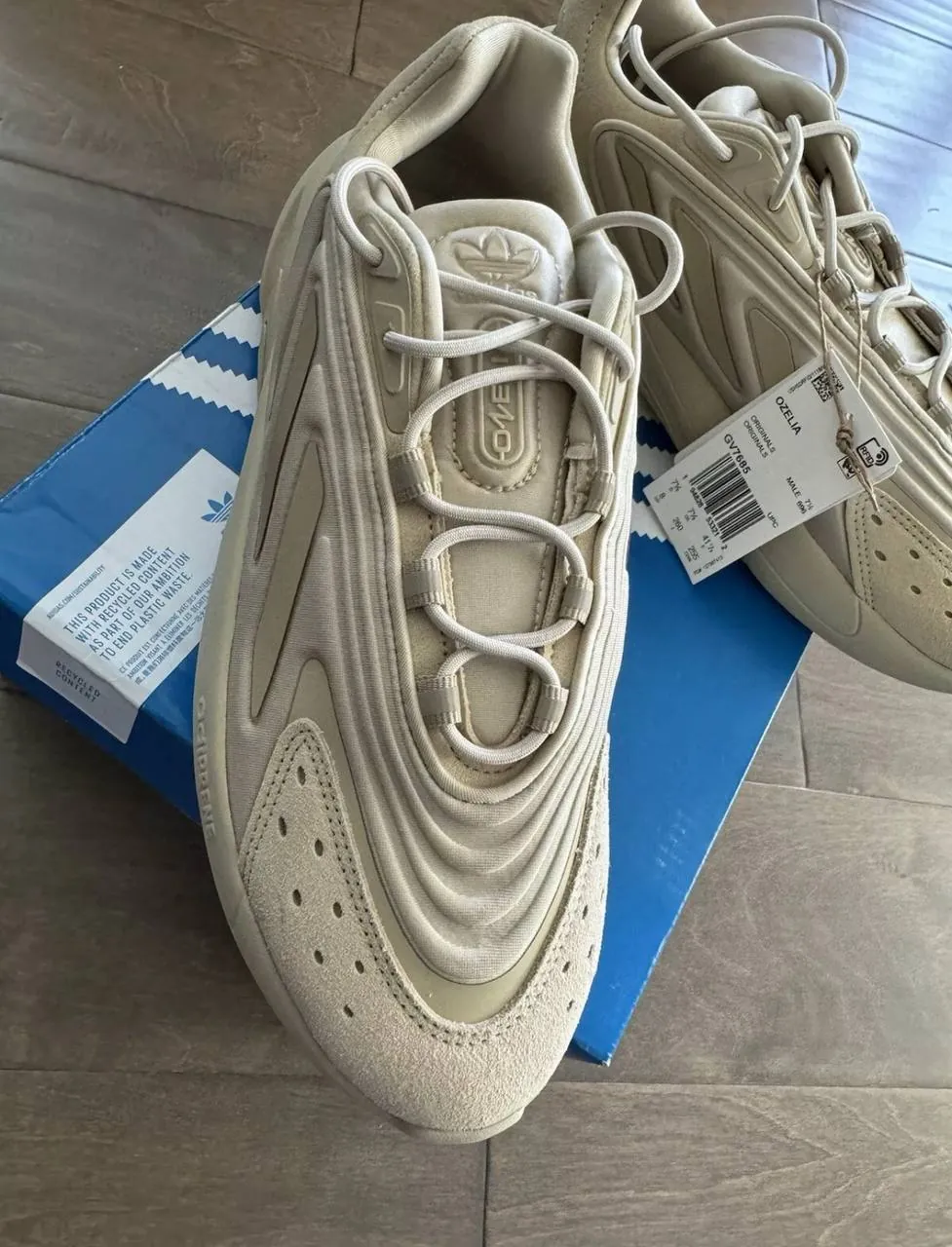 Кроссовки Adidas Ozelia, новые, 2 пары 7