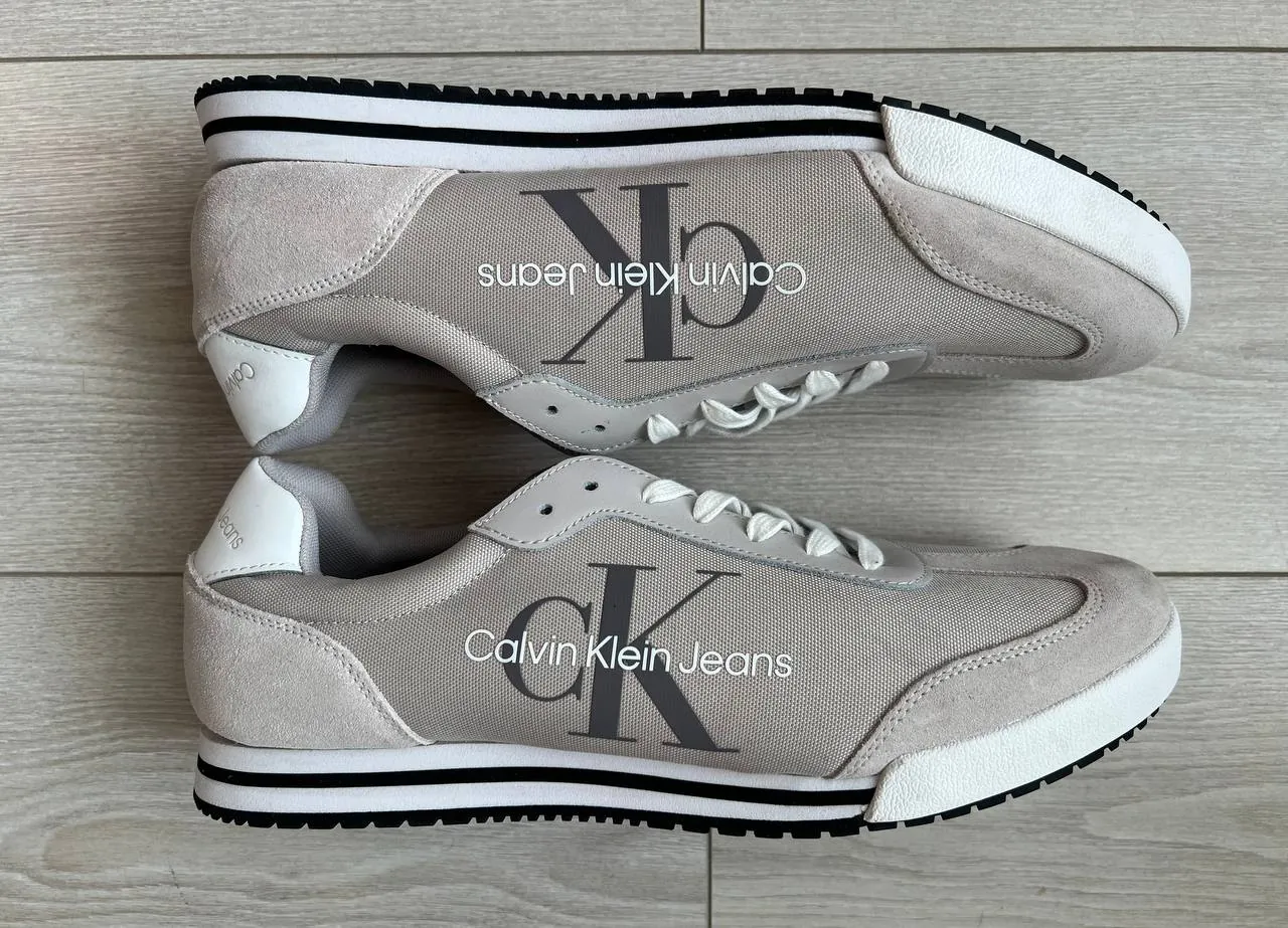 Кроссовки Adidas Ozweego и обувь Calvin Klein 7