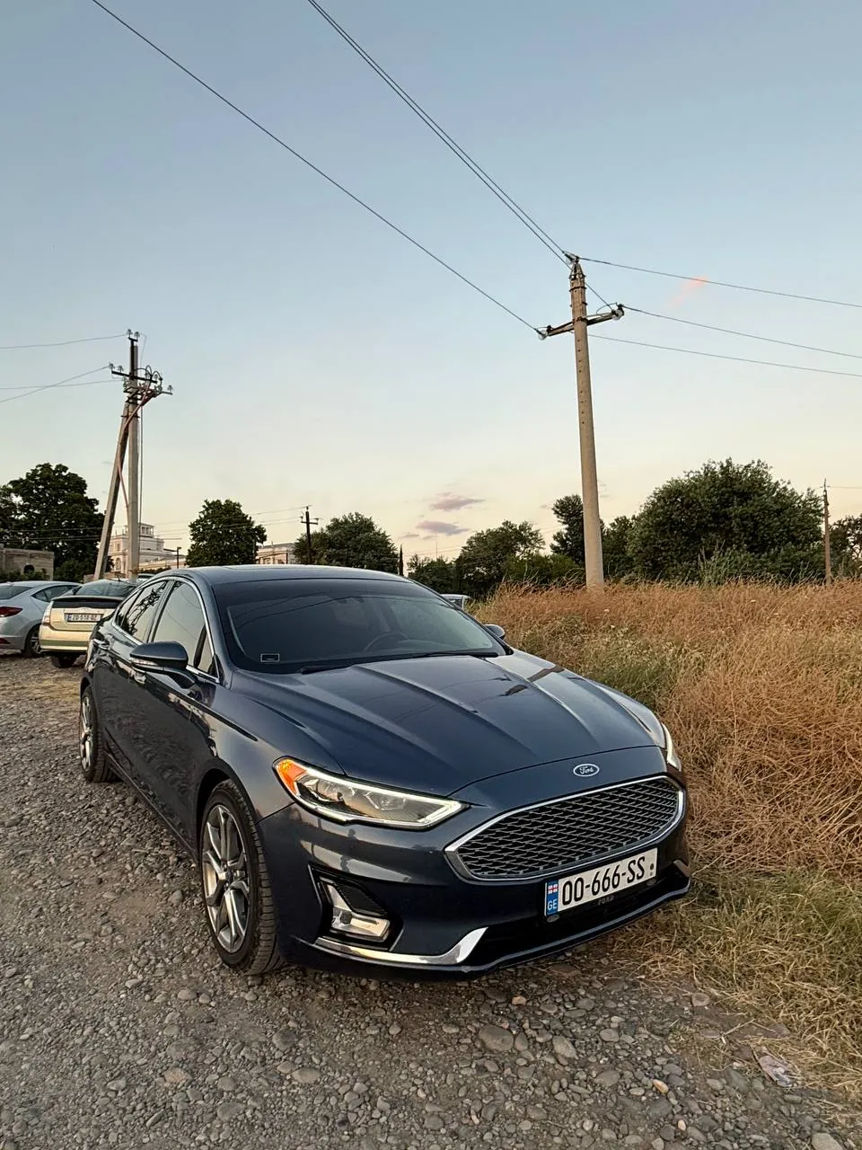 Ford Fusion Titanium 2018 года в полной комплектации 2