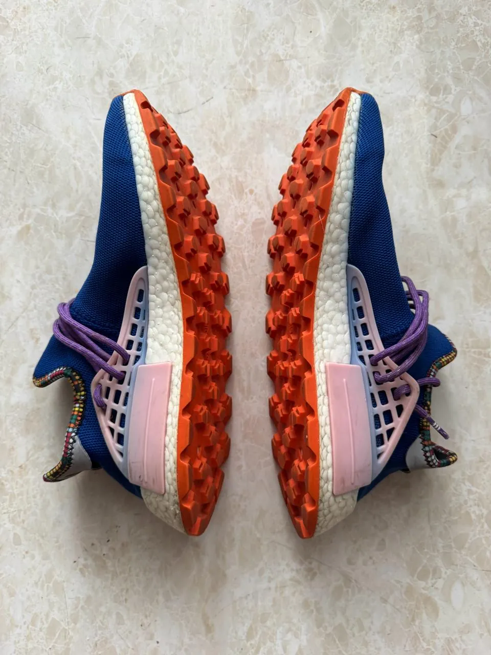 Кроссовки Adidas Human Race коллаборация с Pharrell Williams 5