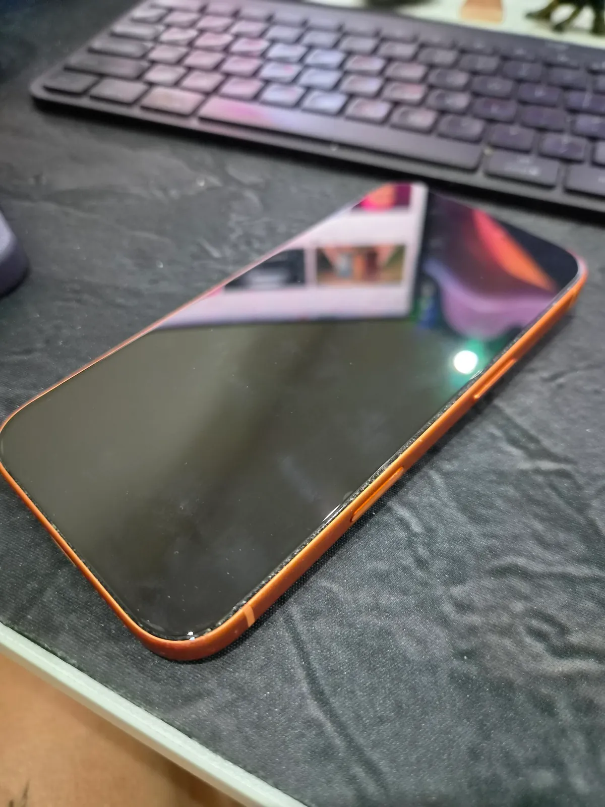 IPhone 17 Pro 256GB без повреждений 4