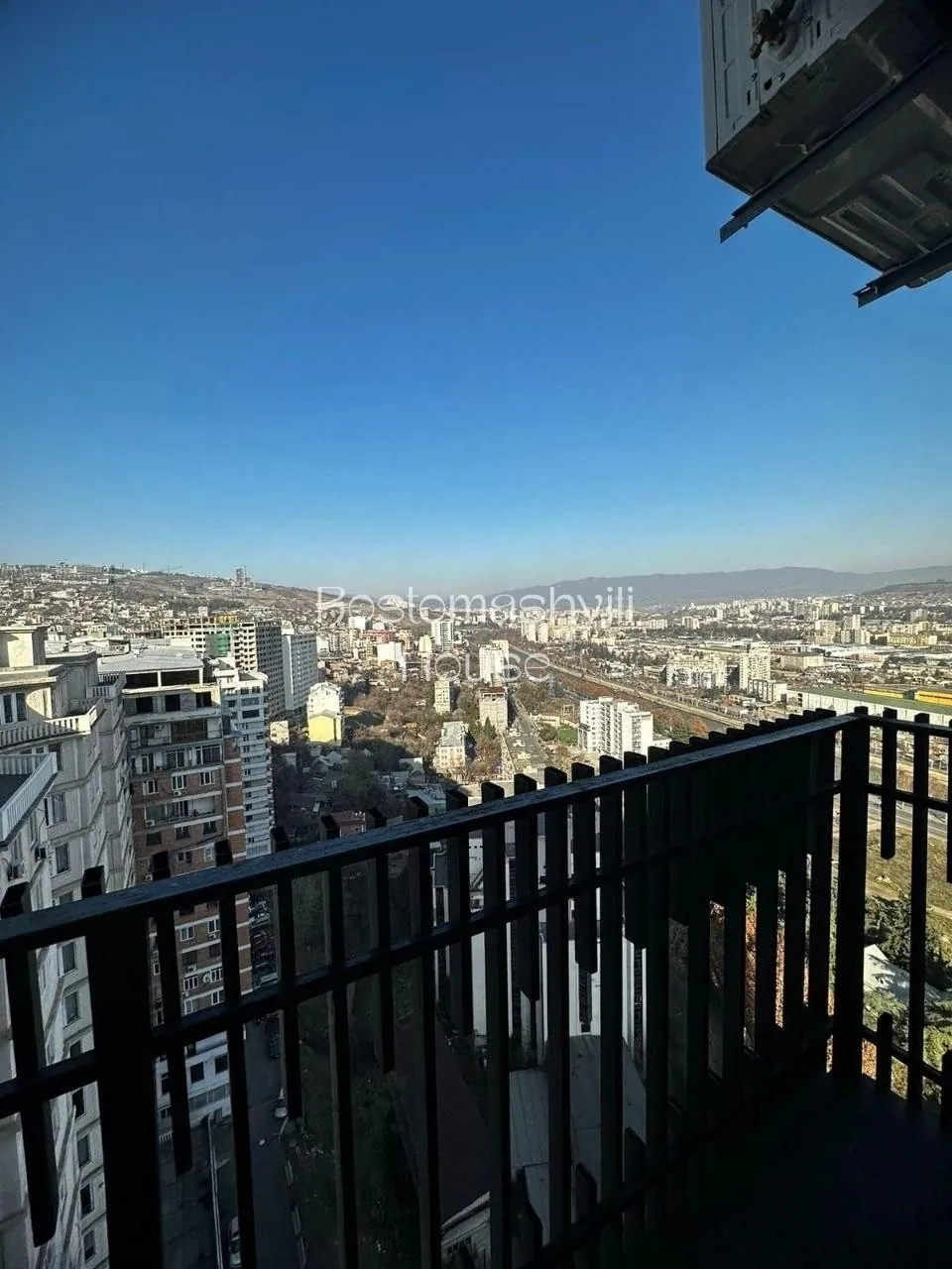 Миниатюра 10