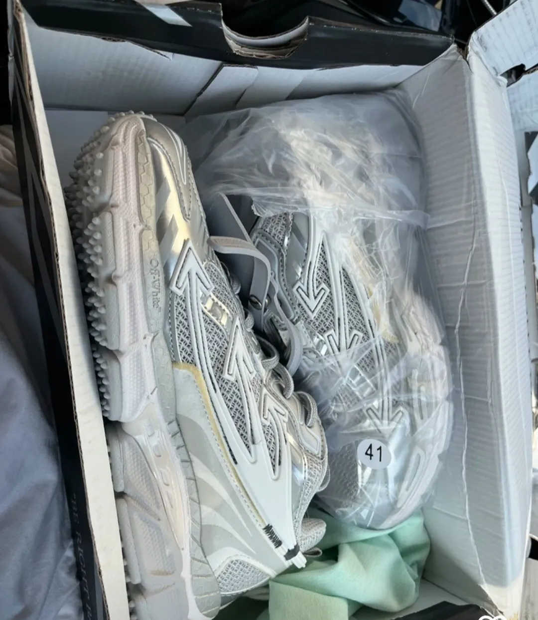Кроссовки OFF-White и Nike Dunk разных моделей 1