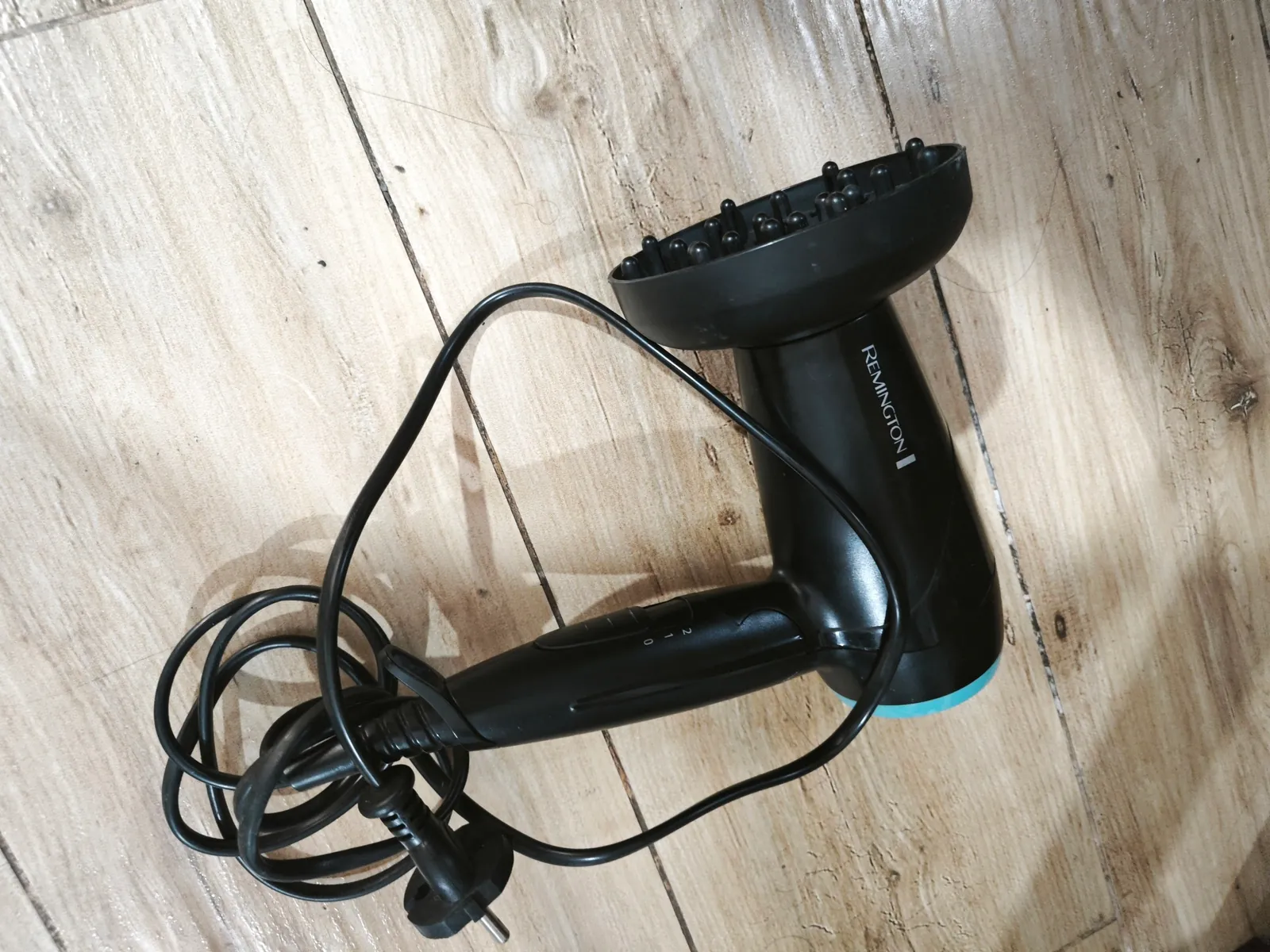 Компактный фен Remington D1500 для путешествий 1