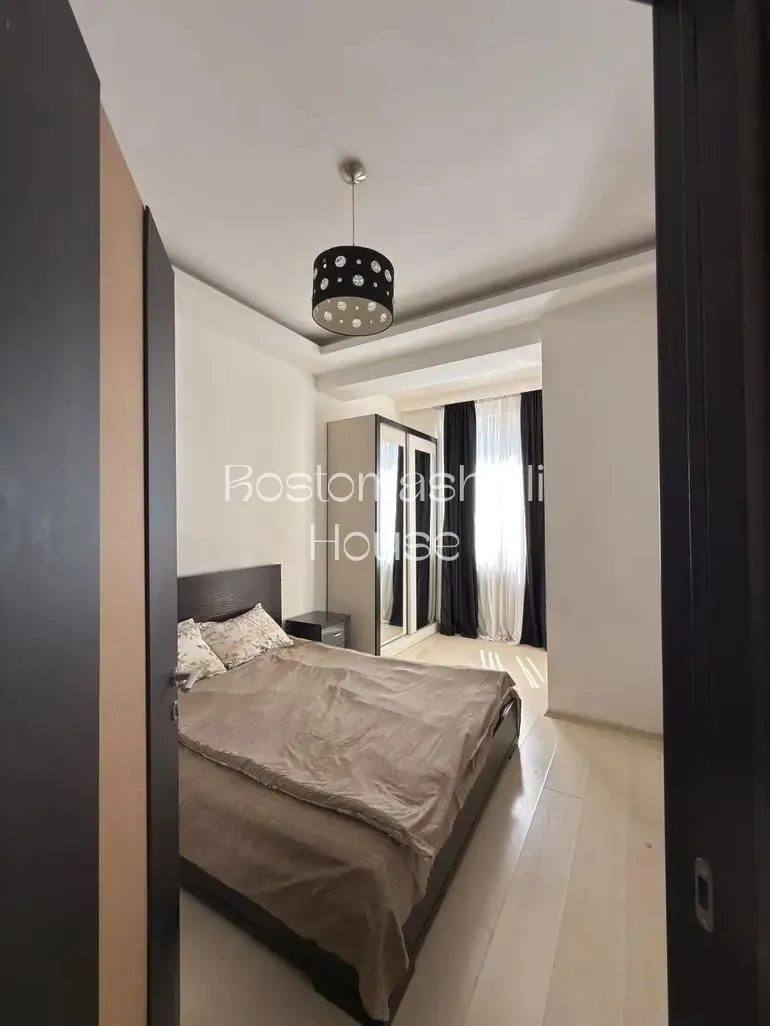 Квартира 55 м² с балконом в Сабуртало 6