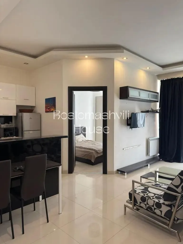 Квартира 55 м² с балконом в Сабуртало 3