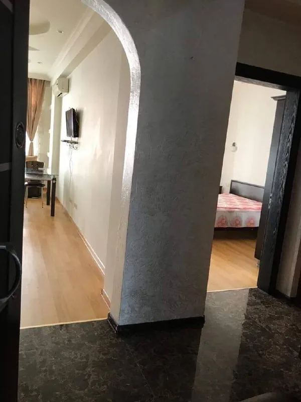 Квартира 56 м² с 1 спальней на Парнаваз Мепе 5