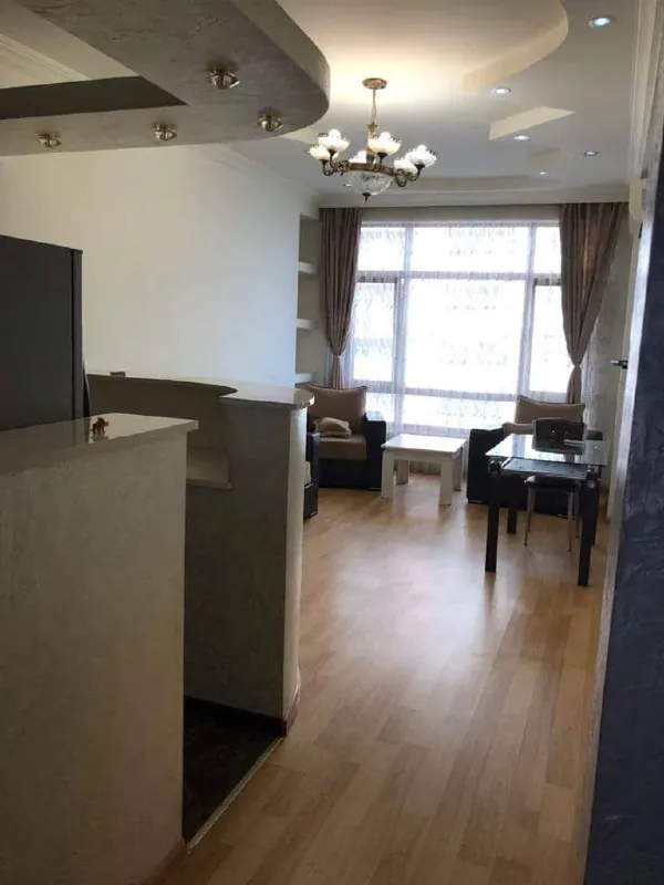 Квартира 56 м² с 1 спальней на Парнаваз Мепе 2