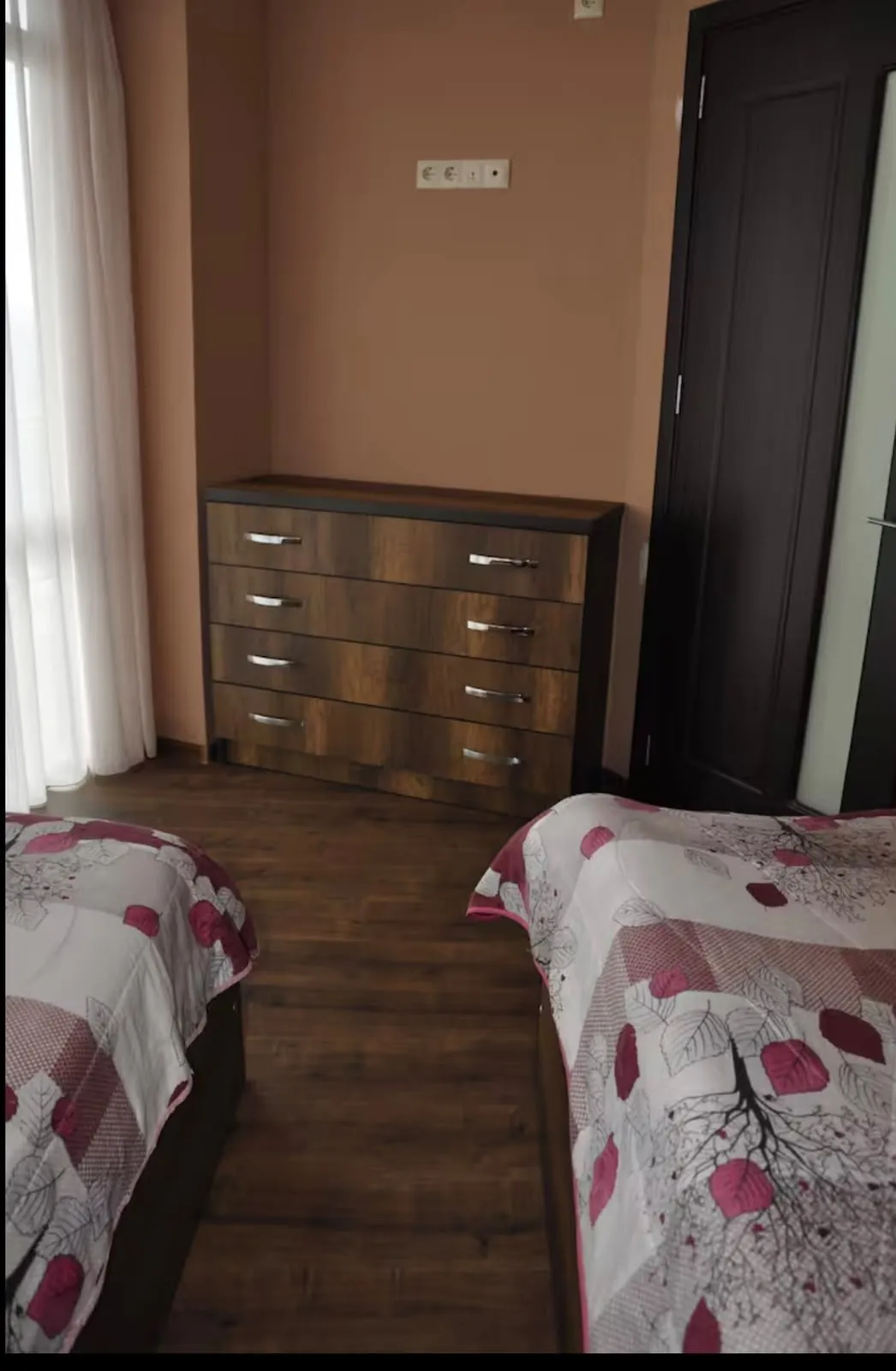 Квартира 70 м² с 2 спальнями на Лермонтова 6