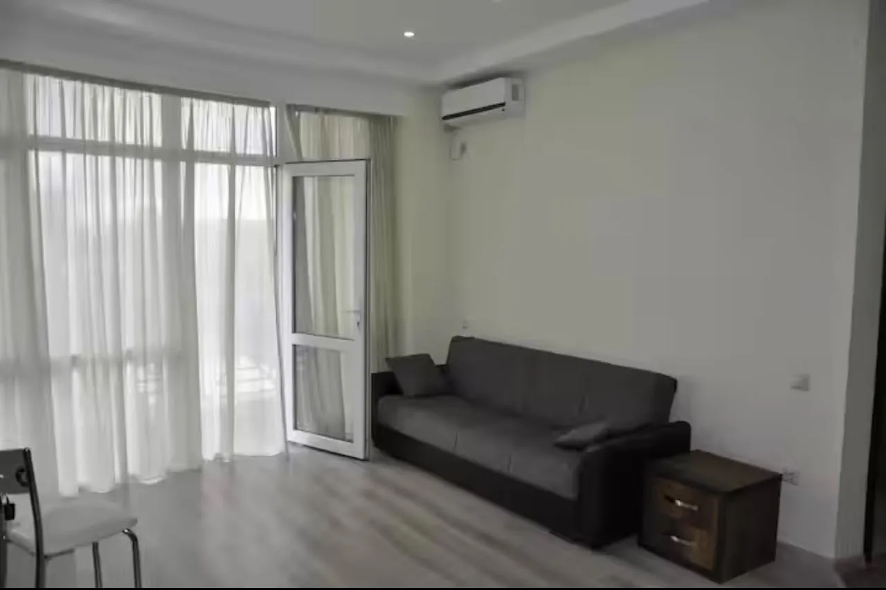 Квартира 70 м² с 2 спальнями на Лермонтова 5