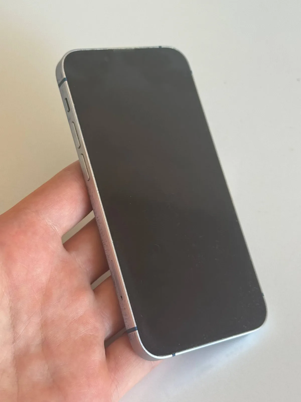 IPhone 13 Mini с доставкой по Грузии 4