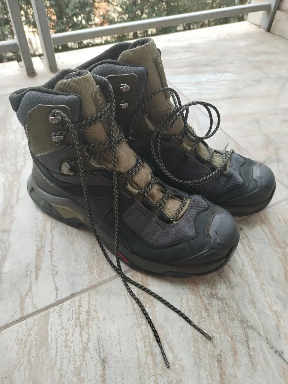 Треккинговые ботинки Salomon Quest Element GTX 2