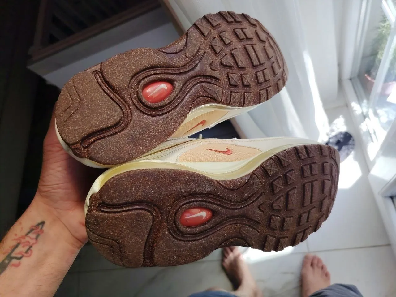Кроссовки Nike Air Max 97 Coconut Milk, размер 43 7