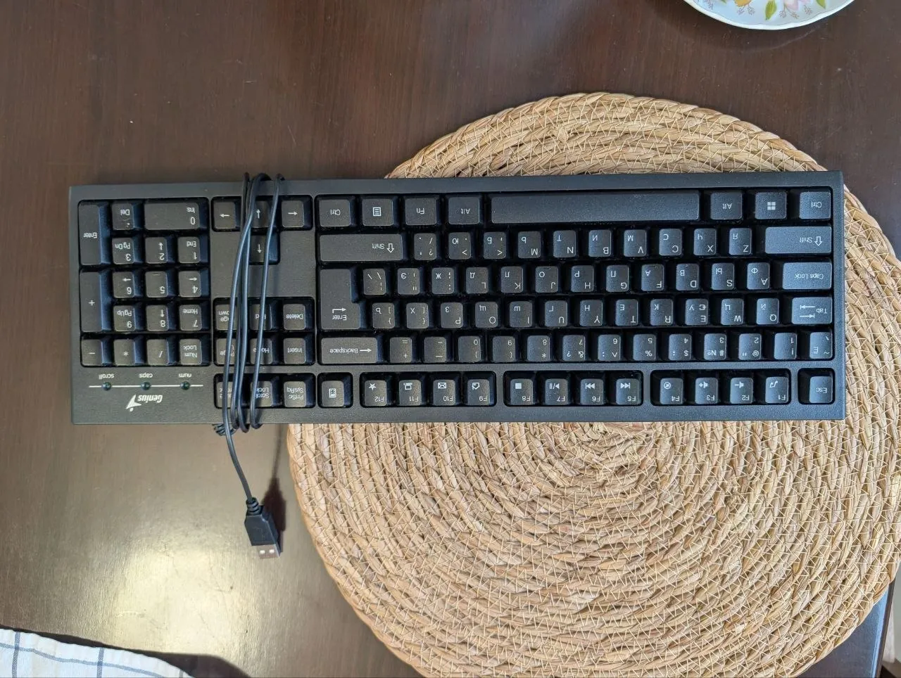 Клавиатура Genius Smart KB-100 1