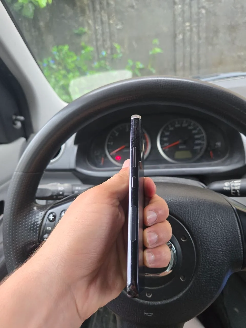 Samsung Galaxy S22 американская версия 3