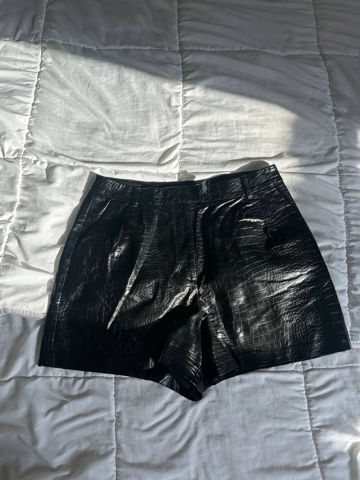 Женские шорты Express, H&M и Zara 1