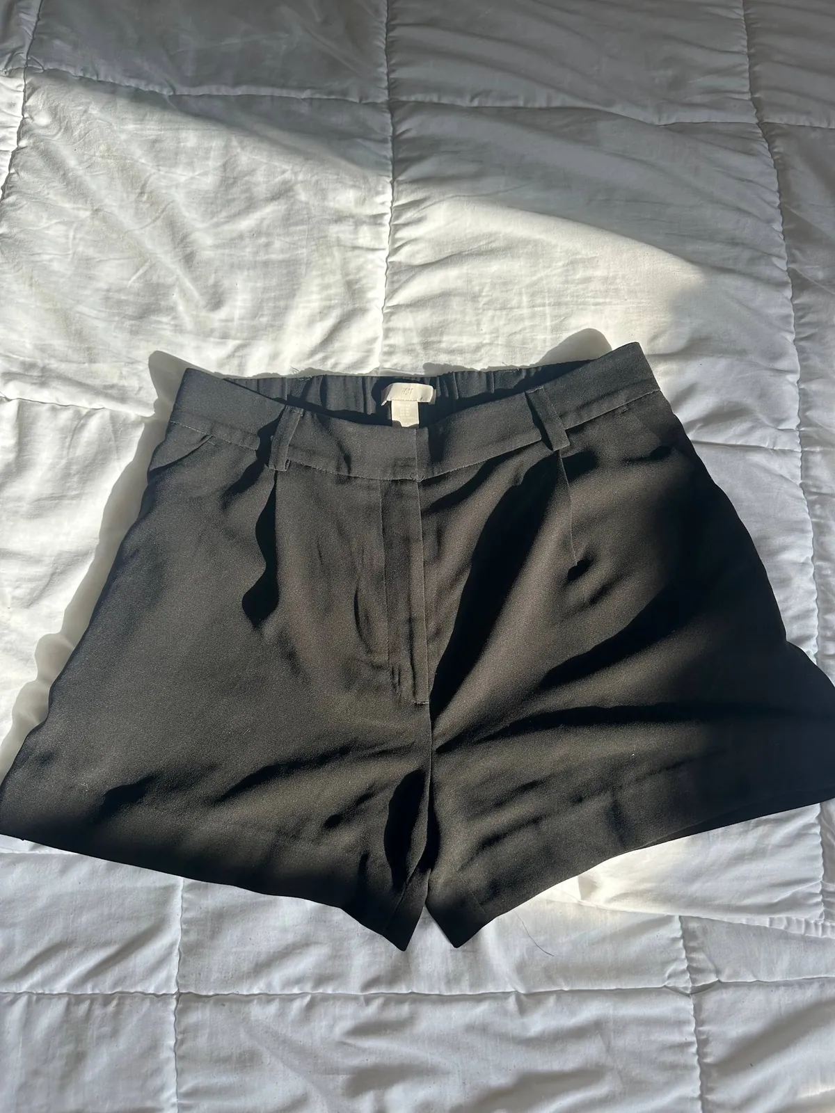 Женские шорты Express, H&M и Zara 3