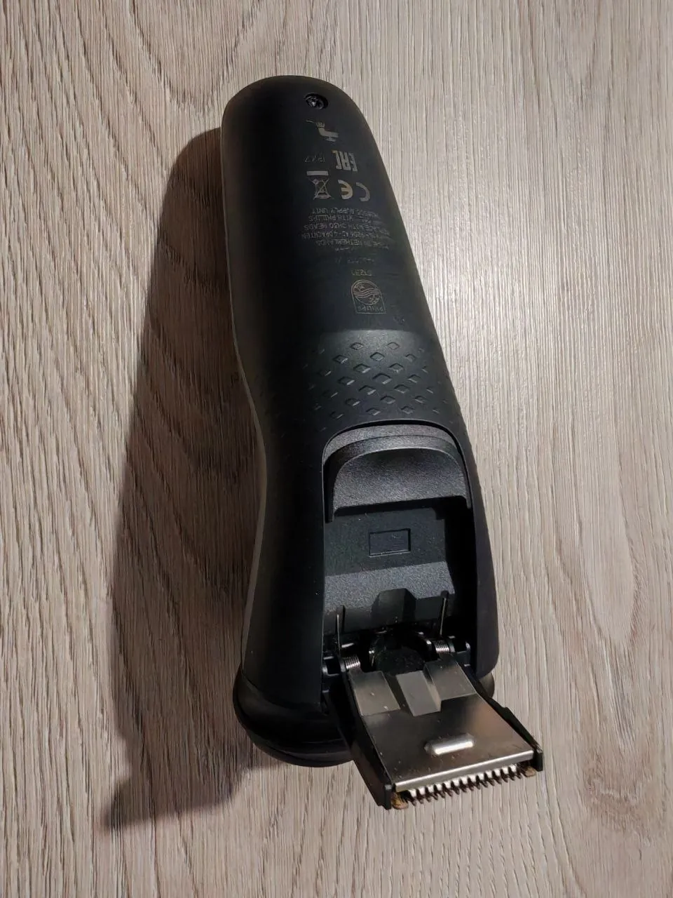 Электробритва Philips Series 1000 в отличном состоянии 1