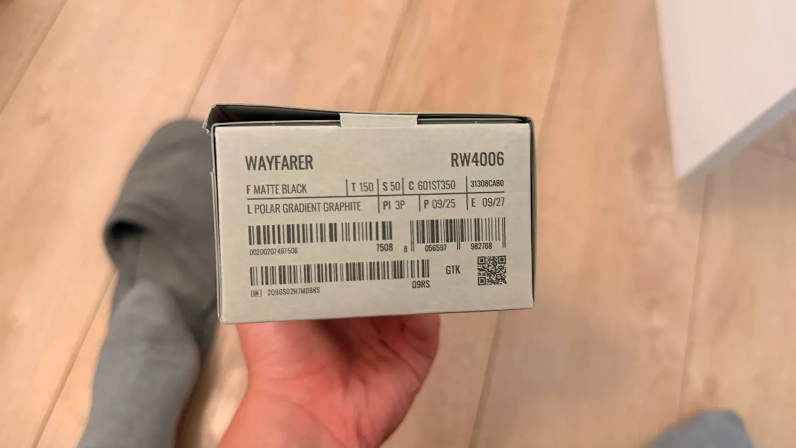 Смарт-очки Ray-Ban Meta Wayfarer 8