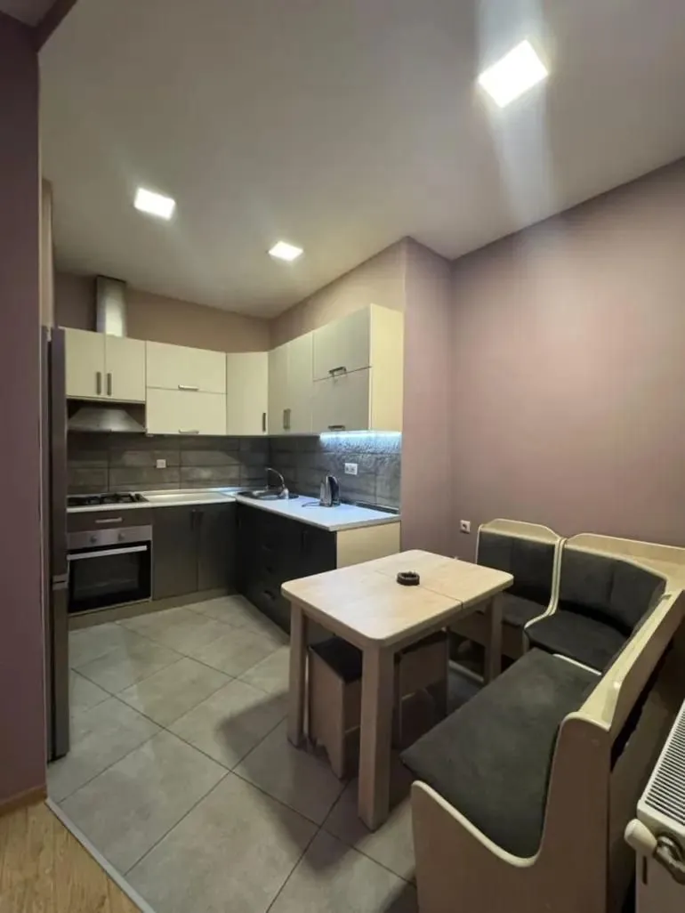 Квартира 85 м² с балконом в Сабуртало 3