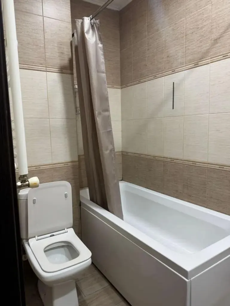 Квартира 85 м² с балконом в Сабуртало 7