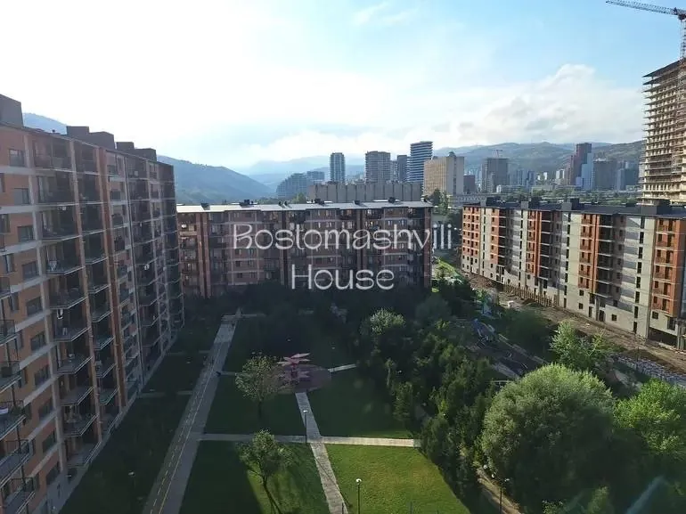 Квартира 55 м² с посудомойкой в Сабуртало 10