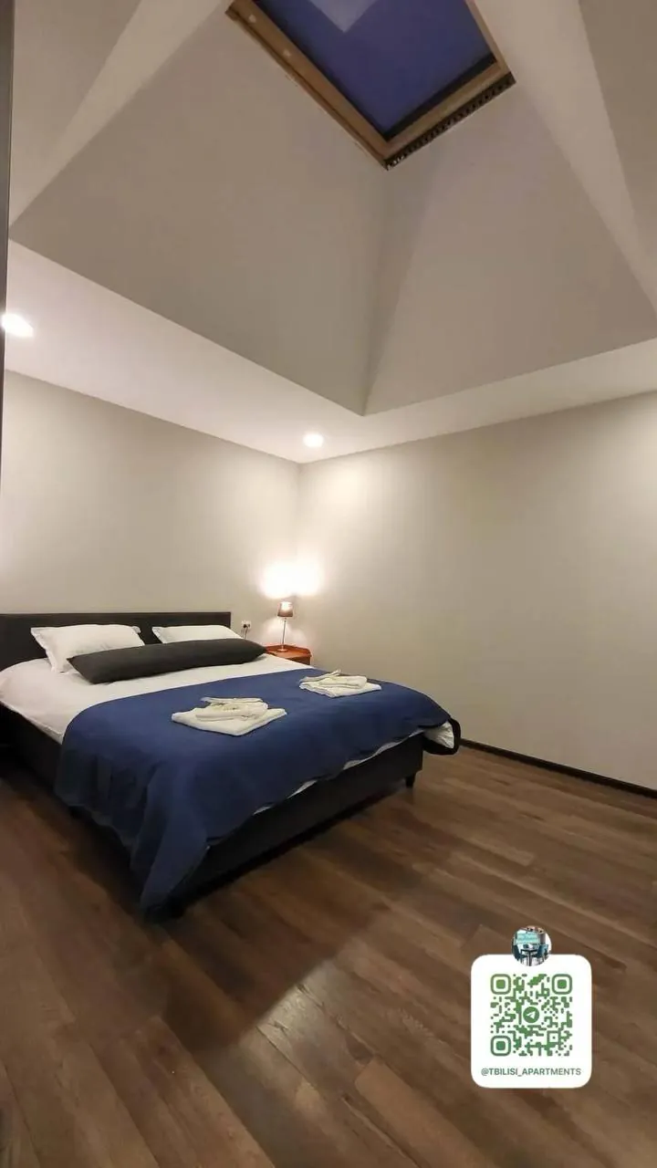 Квартира 87 м² с балконом в Чугурети 4