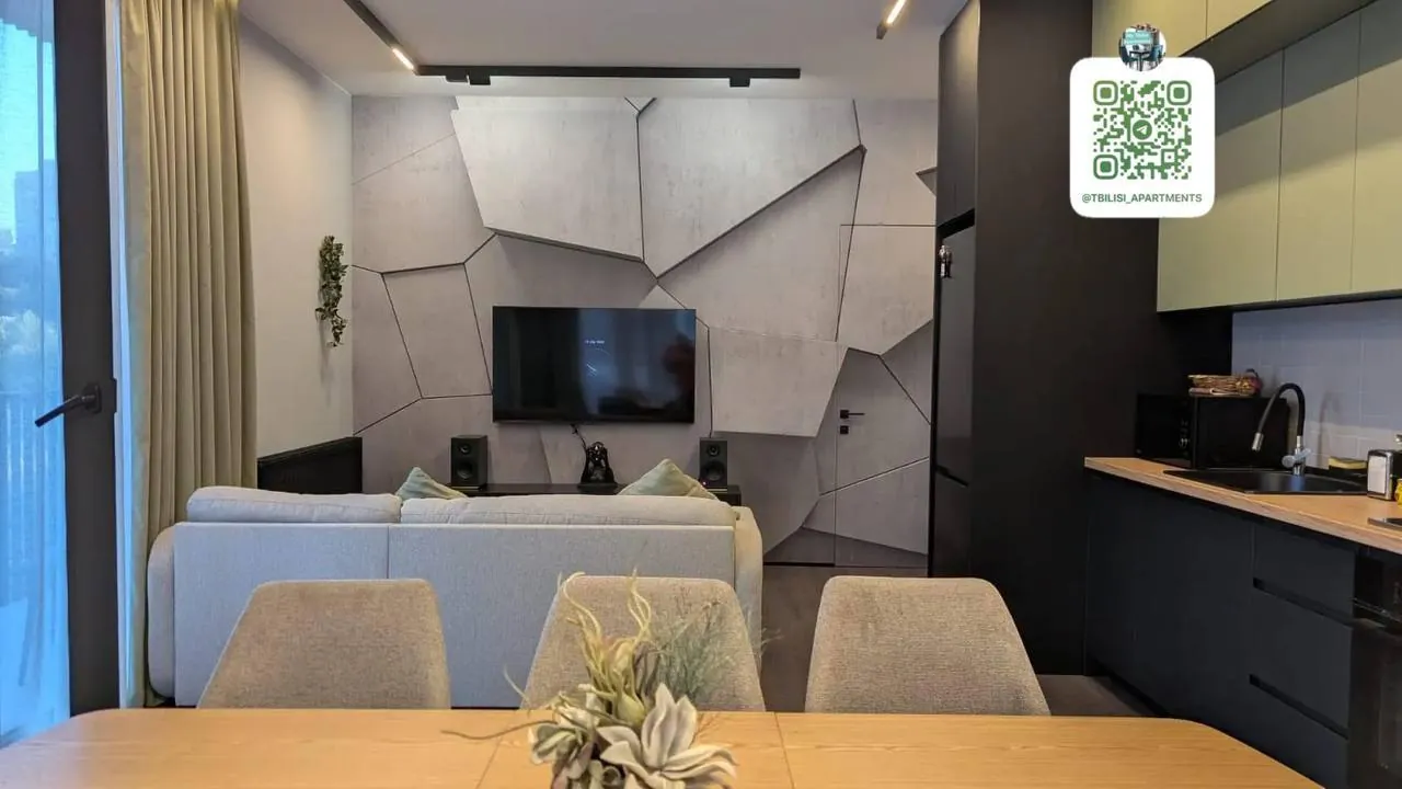 Квартира 96 м² с балконом в Лиси 4